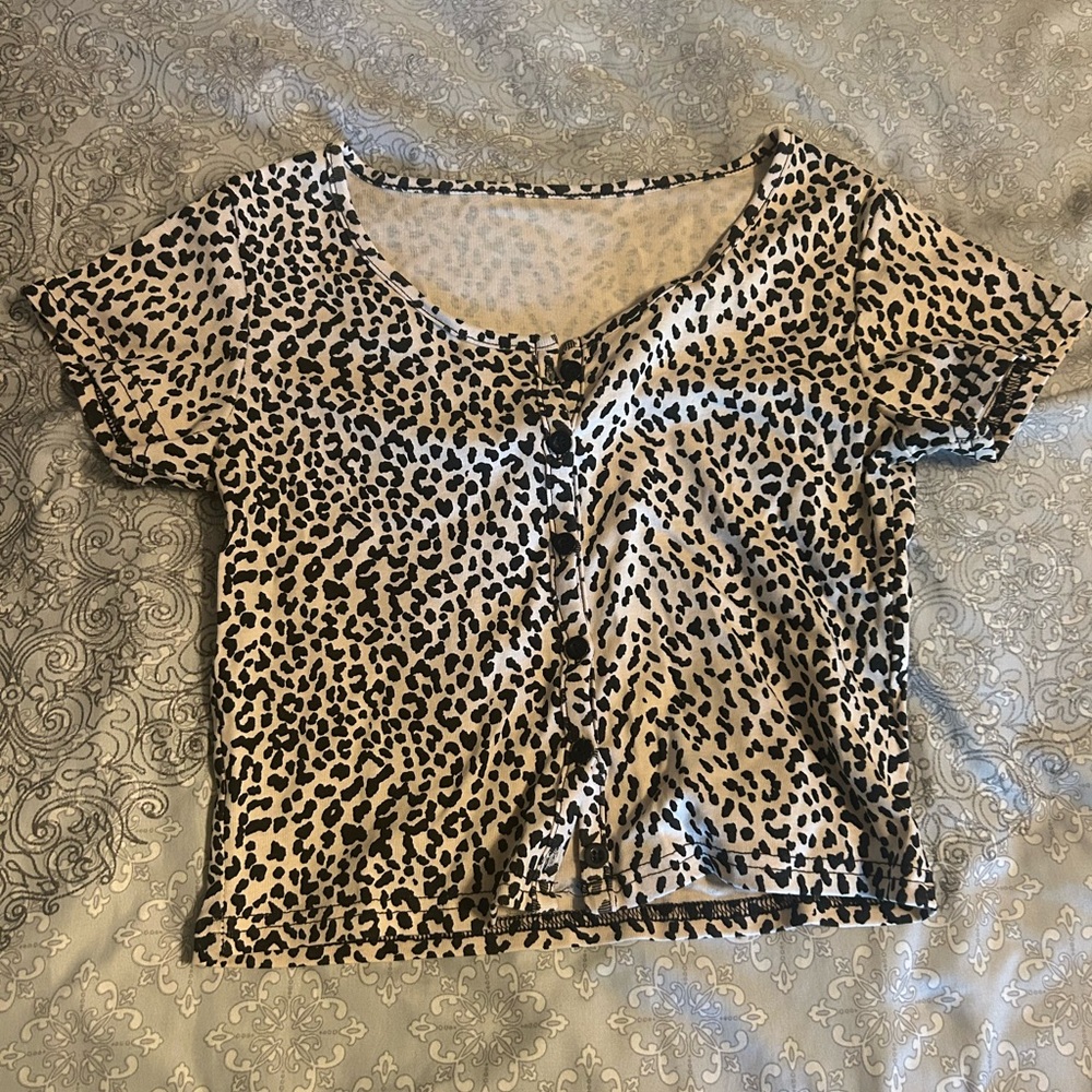 Cheetah print top